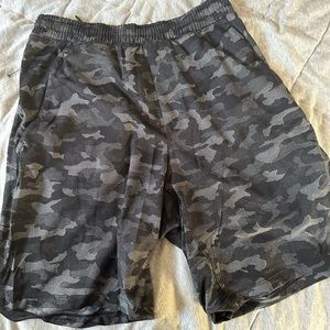 LULULEMON LUXTREME PACEBREAKER 9” LINERLESS